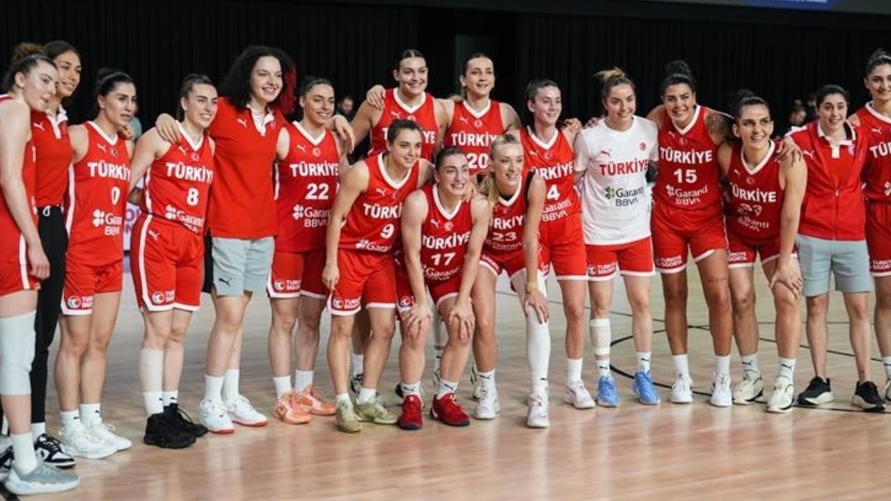 Potada milli heyecan: Türkiye-İtalya basketbol milli maçı ne zaman, saat kaçta ve hangi kanalda? Potada milli heyecan: Türkiye-İtalya basketbol milli maçı ne zaman, saat kaçta ve hangi kanalda?