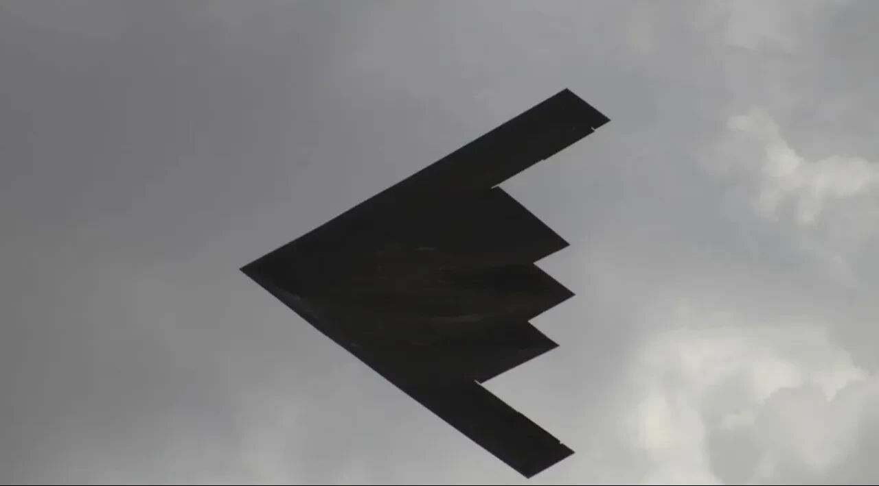 B-2 bombardıman uçağı hangi ülkelerde var? ABD’nin Sığınak Katili! - 1. Resim