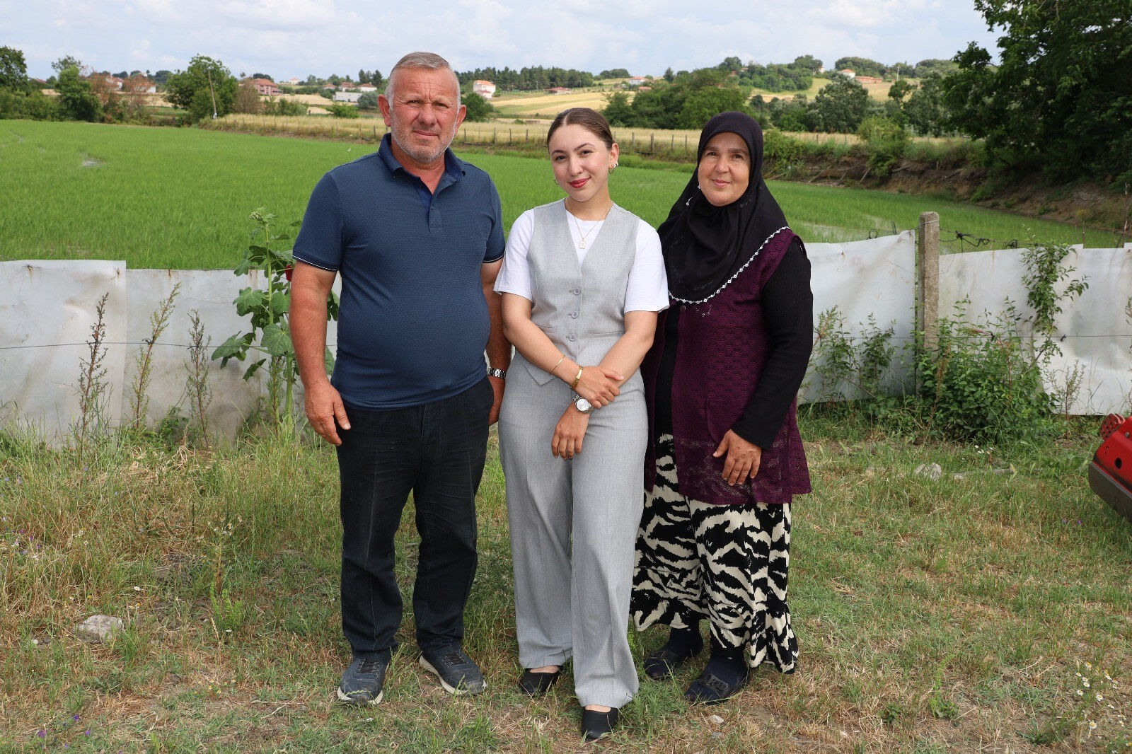 Babasının başına gelenleri unutmadı! Mahallesinin en genç muhtarı oldu - 1. Resim