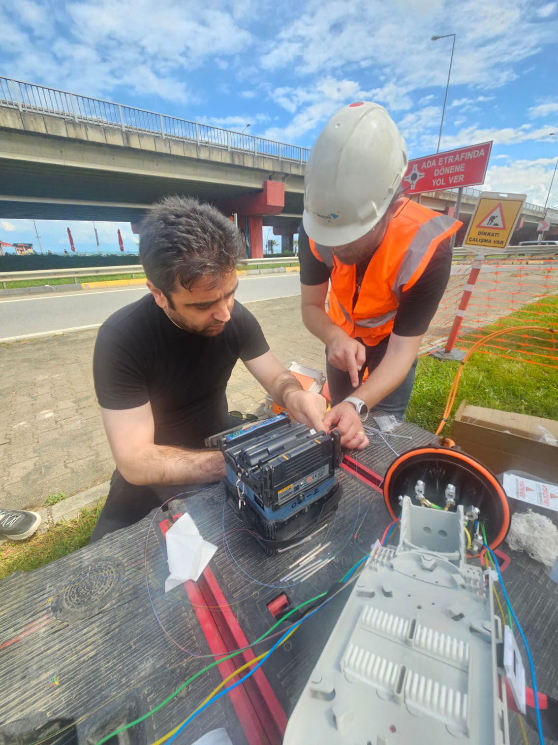 Fiber ağlarla dijital omurgayı kuruyor! Türk Telekom’dan 7 bölgenin 7 şehrinde hız deneyimi - 1. Resim