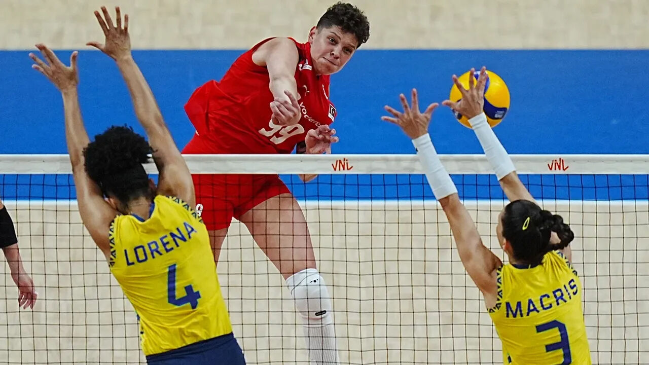 Filenin Sultanları voleybol maçı ne zaman? Türkiye Milletler Ligi VNL puan durumu - 1. Resim