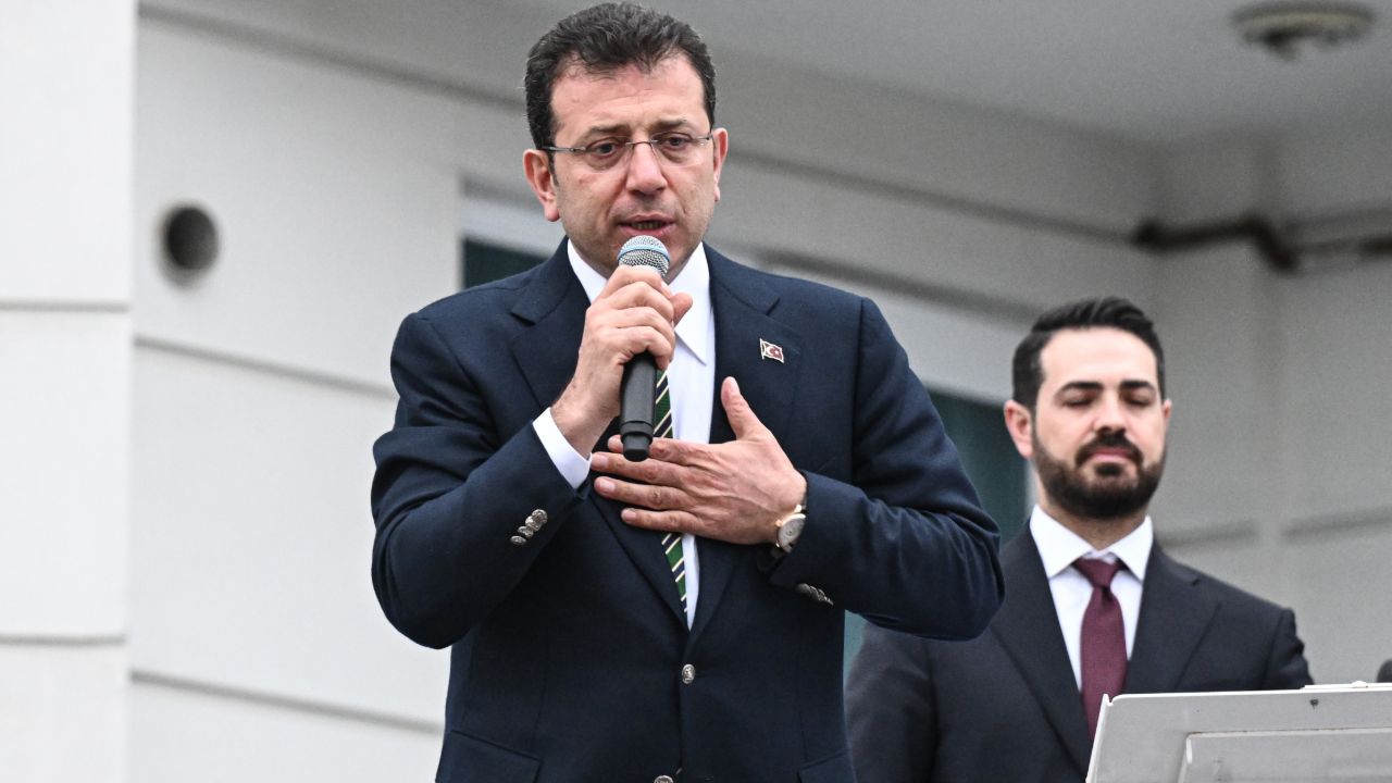İmamoğlu'na bir dava daha! 2 isme hakaret başını yaktı, 4 yıla kadar hapsi isteniyor İmamoğlu'na bir dava daha! 2 isme hakaret başını yaktı, 4 yıla kadar hapsi isteniyor