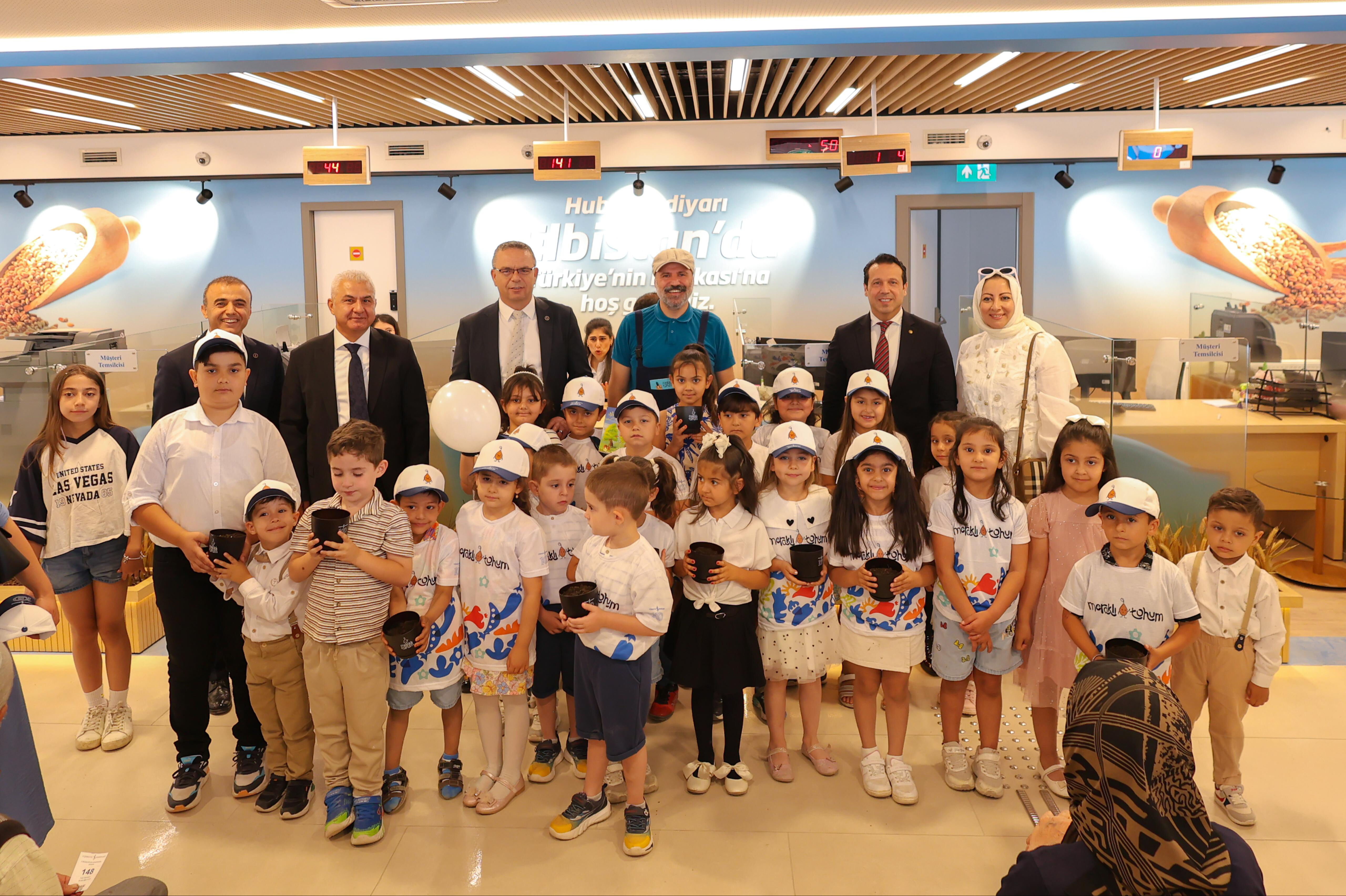 İş Bankası’ndan Kahramanmaraş Elbistan’da tarım ihtisas şubesi İş Bankası’ndan Kahramanmaraş Elbistan’da tarım ihtisas şubesi - 2. Resim