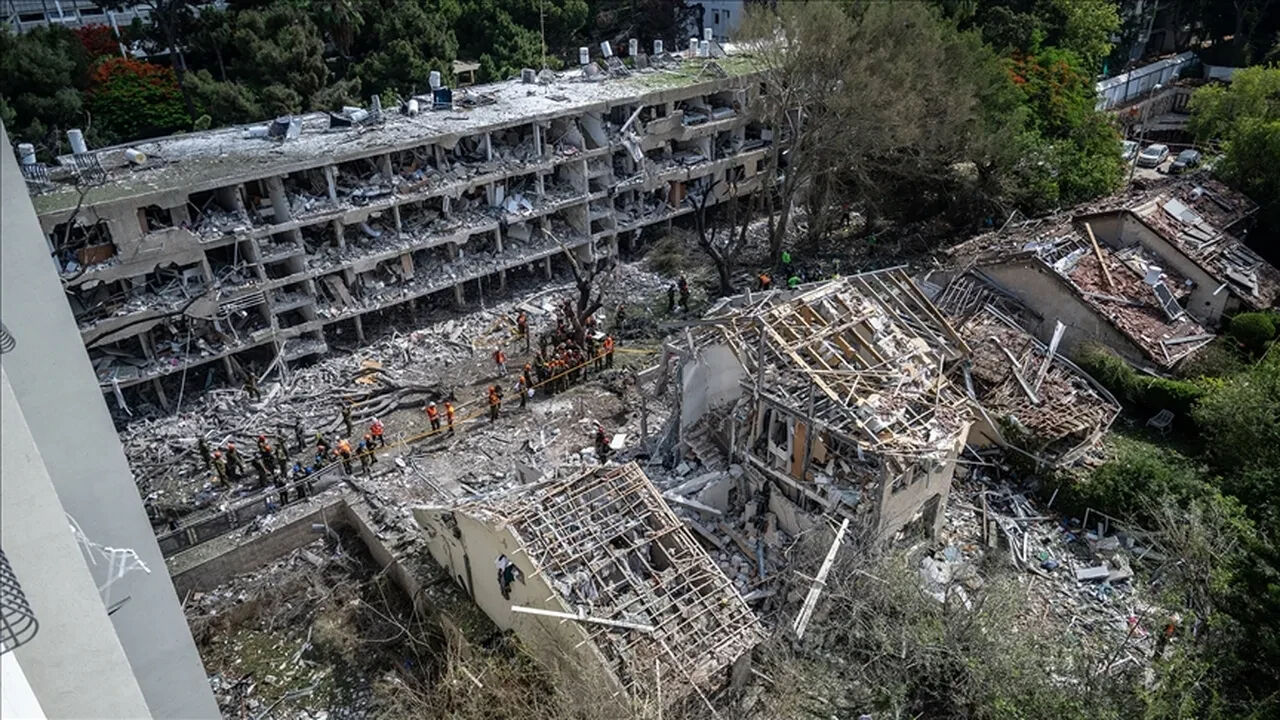 İsrail-İran ateşkesi savaşı neden durdurmadı? Hava saldırıları hız kesmeden devam ediyor! - 2. Resim