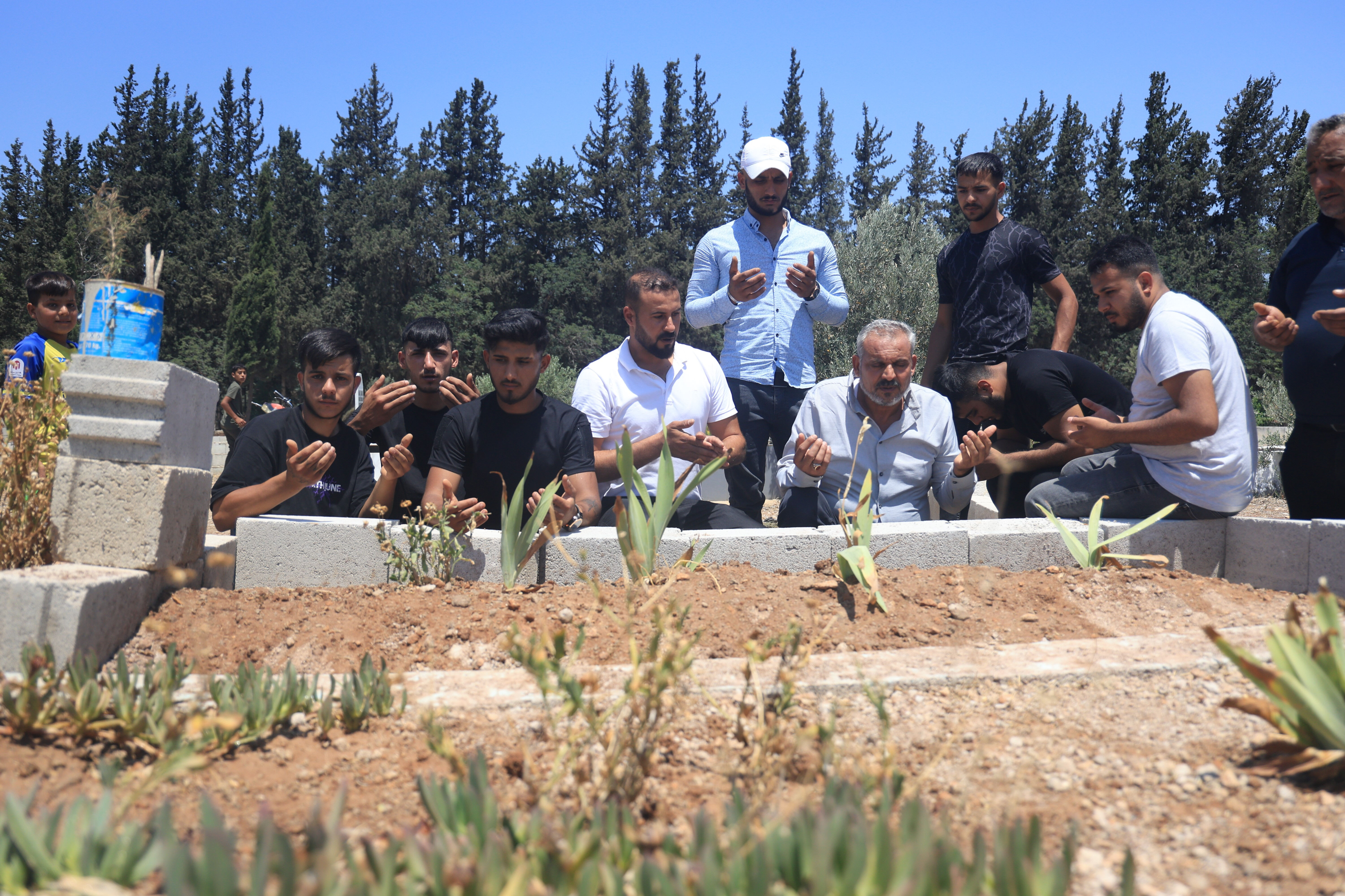 Mustafa Koçak, baş ağrısıyla hastaneye gitti sırada beklerken can verdi - 2. Resim