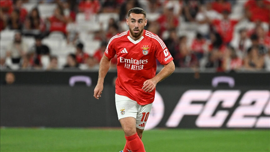 Orkun Kökçü neden yok, oynamıyor? Benfica Bayern Münih maçı ilk 11'de yer almadı - 1. Resim