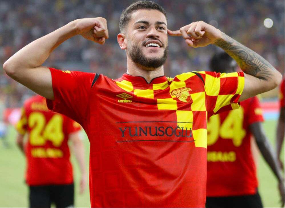 Romulo çılgınlığı: Teklif yağıyor, fiyatı her geçen gün artıyor! Son rakam dudak uçuklattı - 3. Resim