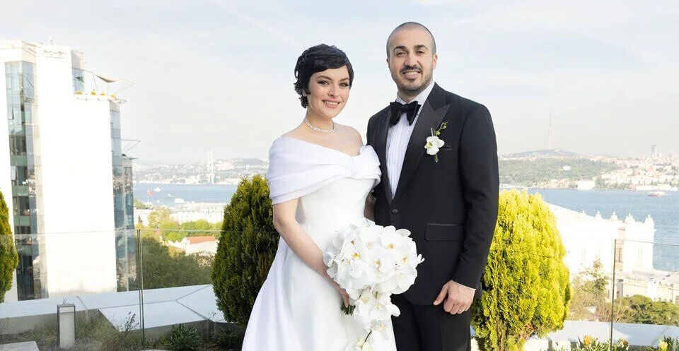 Ezgi Mola'nın eski eşi Mustafa Aksakallı kimdir? - 1. Resim