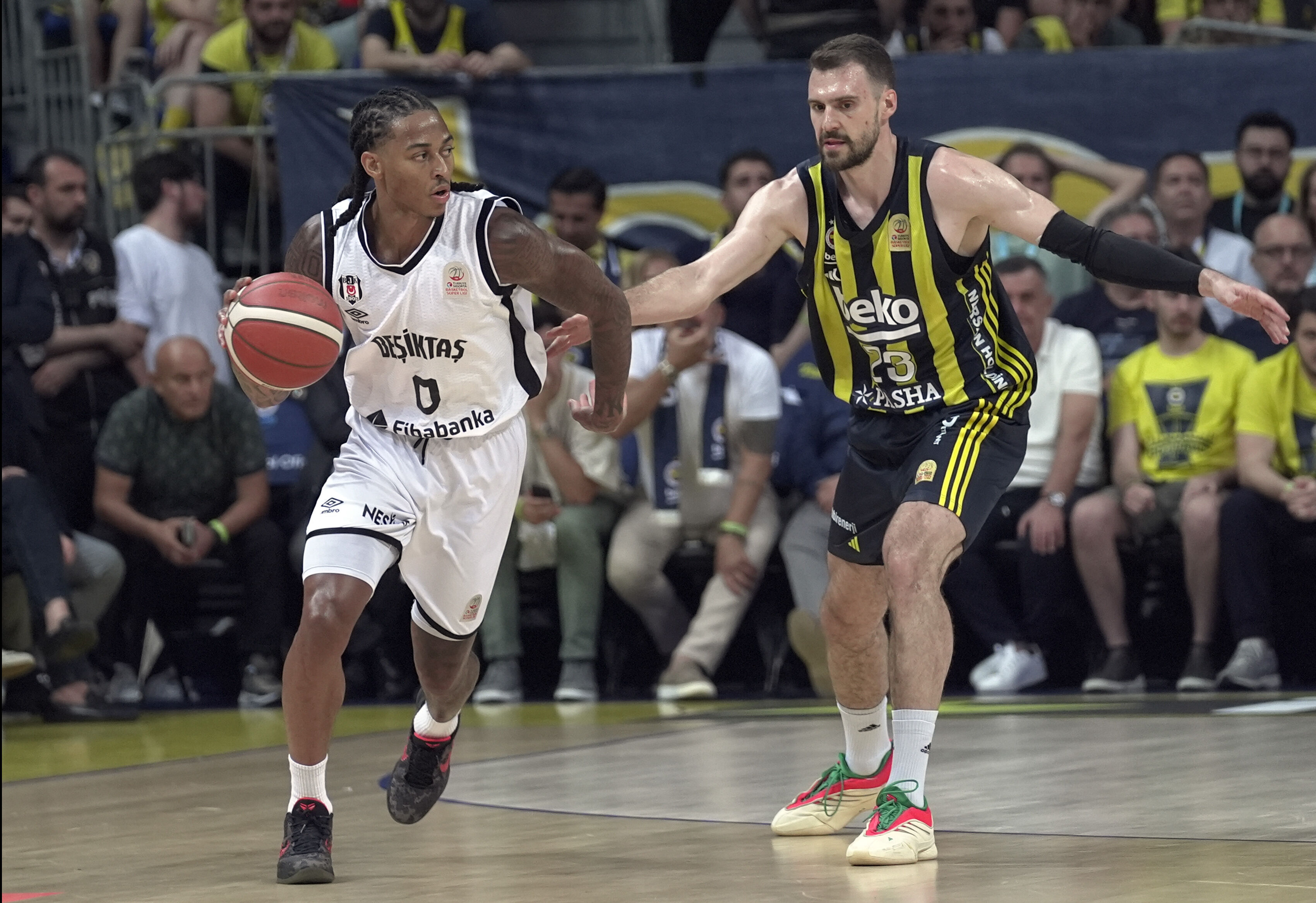 Fenerbahçe Beko, Basketbol Süper Ligi'nde şampiyon! - 1. Resim