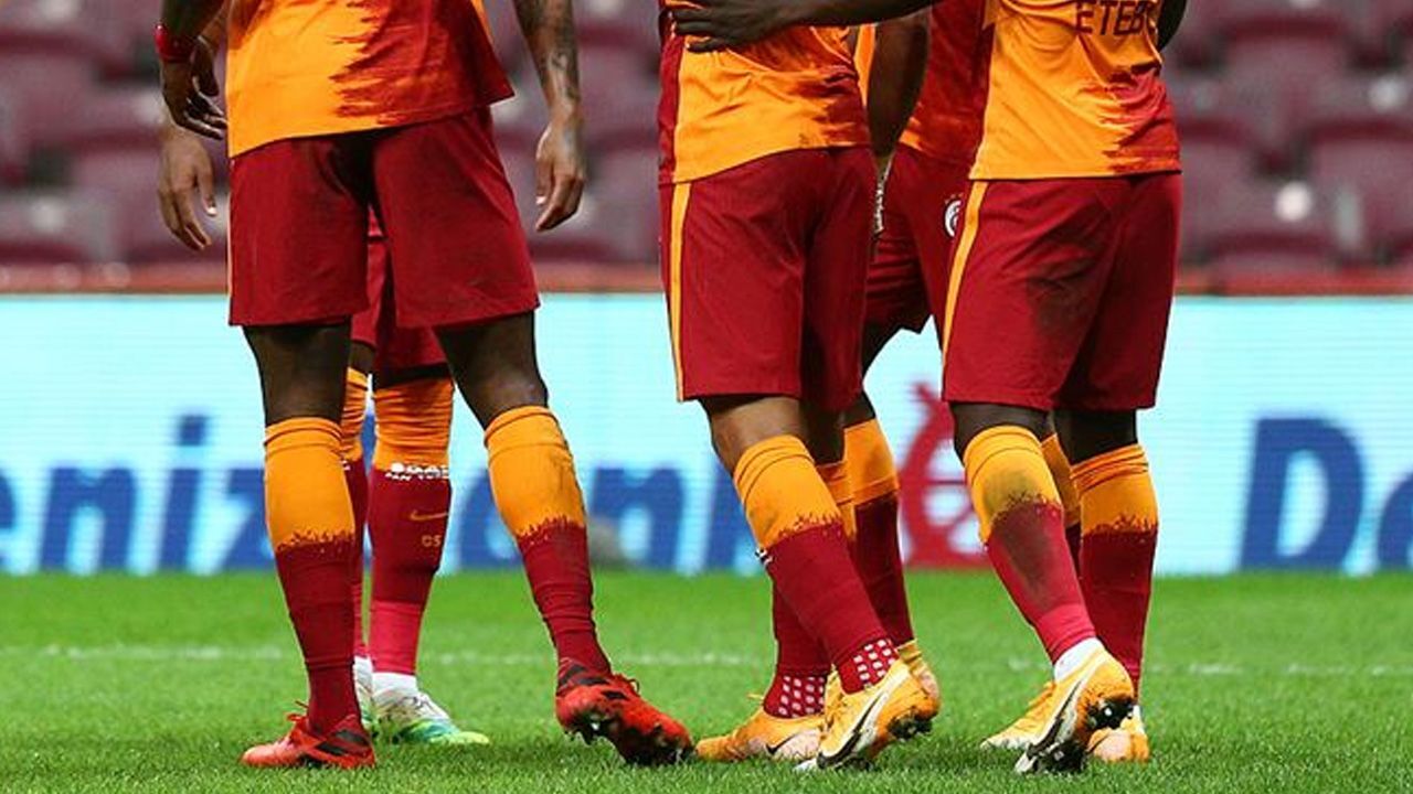  -Galatasaray sol stoperini arıyor