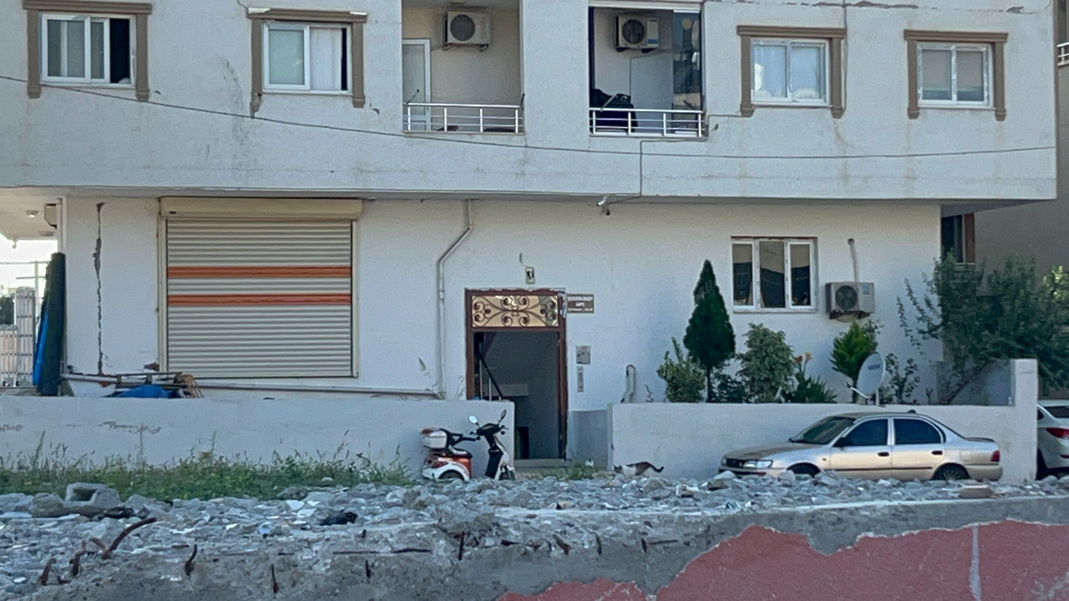 Kötü koku üzerine girilen evde korkunç manzara! 15 gündür... - 2. Resim