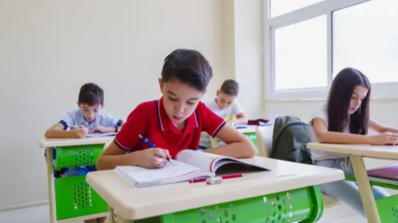 MEB 5. sınıf ortaokul kayıt tarihi: Ortaokul kayıtları ne zaman, şube seçimi ve kayıt nasıl yapılır? MEB 5. sınıf ortaokul kayıt tarihi: Ortaokul kayıtları ne zaman, şube seçimi ve kayıt nasıl yapılır?