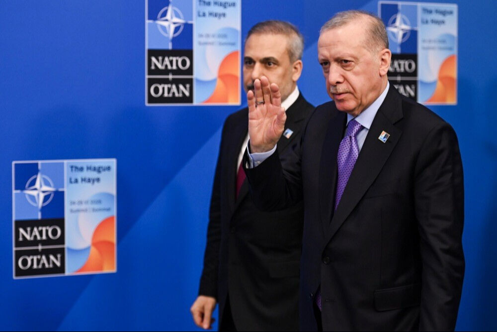 NATO liderleri Lahey'de: Beklenen fotoğraf geldi! Cumhurbaşkanı Erdoğan ve Trump'ın dikkat çeken sohbeti - 5. Resim