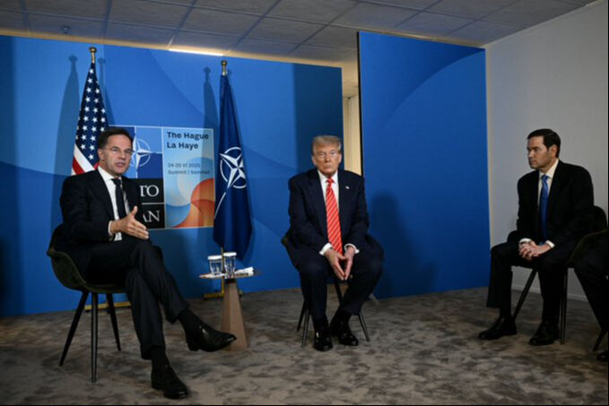 Trump’tan raporlara ilişkin itiraf gibi açıklama: "İran’a ağır darbe vurduk!" - 1. Resim