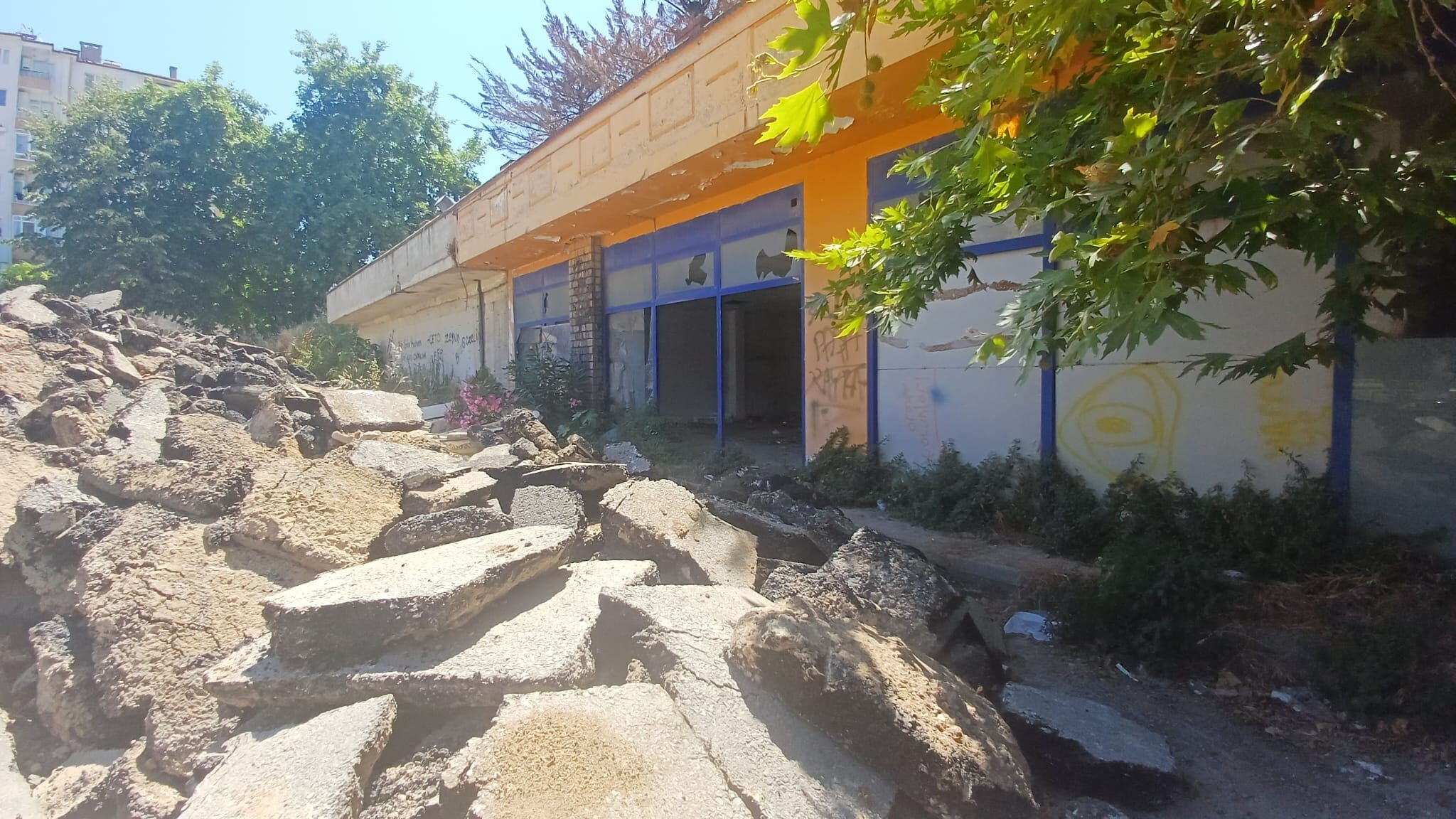 Yalova’da vahşet! Tartıştığı arkadaşını boğazından bıçakladı - 3. Resim