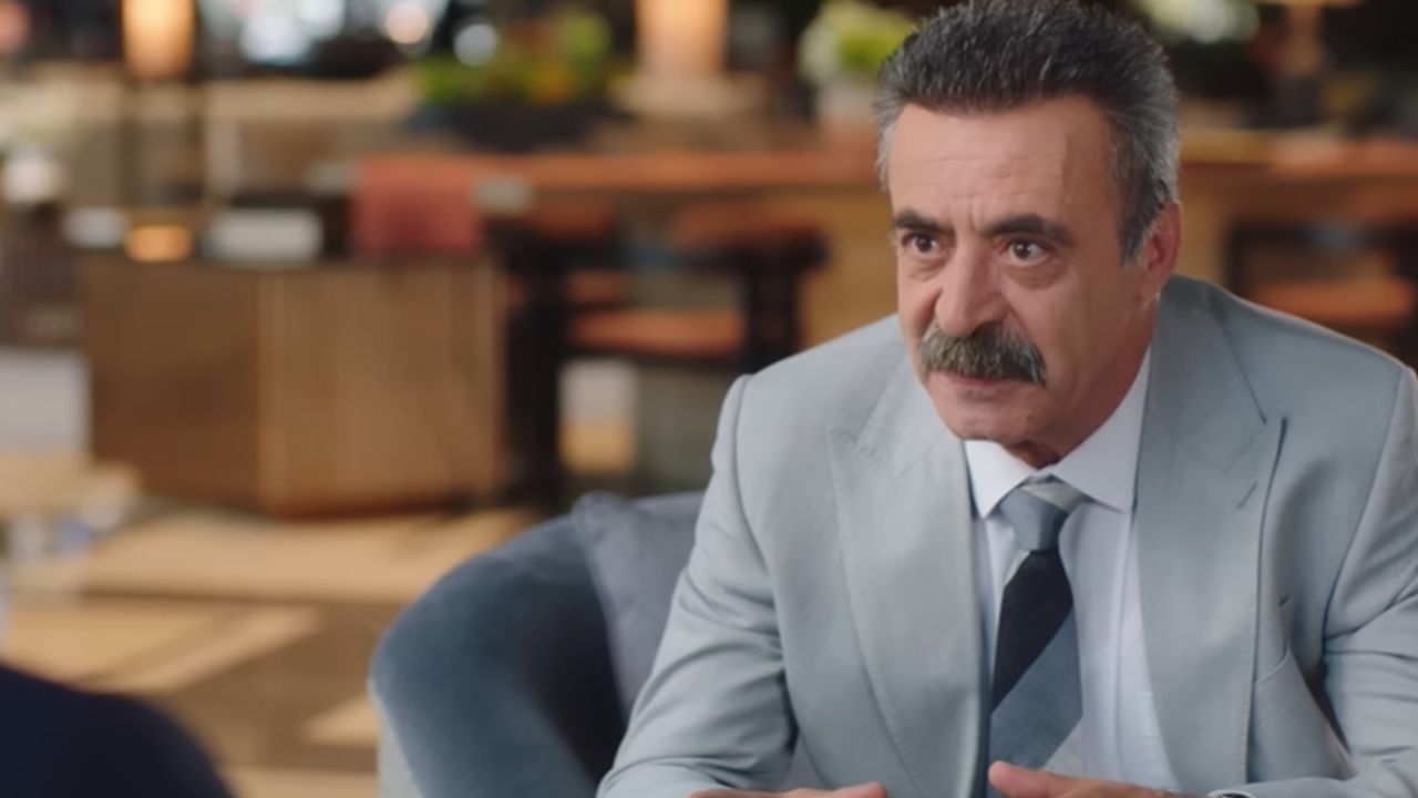 Çift Kişilik Oda'nın Çetin'i Levent Ülgen kimdir? Oynadığı dizi ve filmler Çift Kişilik Oda'nın Çetin'i Levent Ülgen kimdir? Oynadığı dizi ve filmler