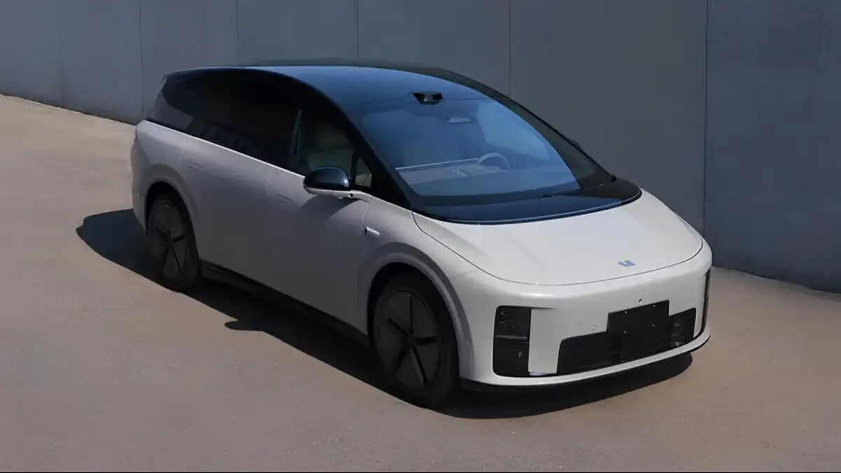 Çinliler atağa kalktı! Elon Musk'ın Tesla Model Y'sine 4 güçlü rakip Li Onvo i8