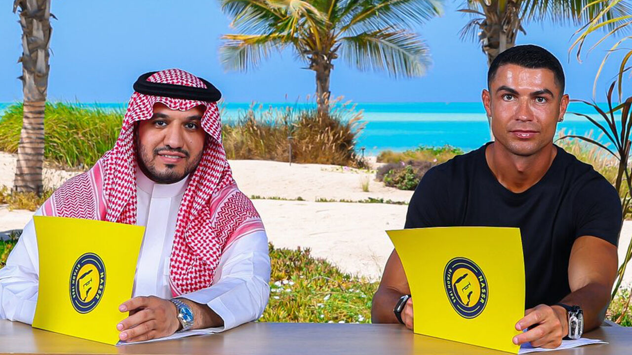 Cristiano Ronaldo'nun akıbeti belli oldu! İmzayı attı: Yeni bir bölüm başlıyor - 2. Resim