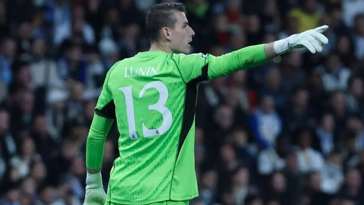Lunin'den Galatasaray'a ret! Real Madrid'in yıldız kalecisi takımda kalıyor… Lunin'den Galatasaray'a ret! Real Madrid'in yıldız kalecisi takımda kalıyor… - 1. Resim