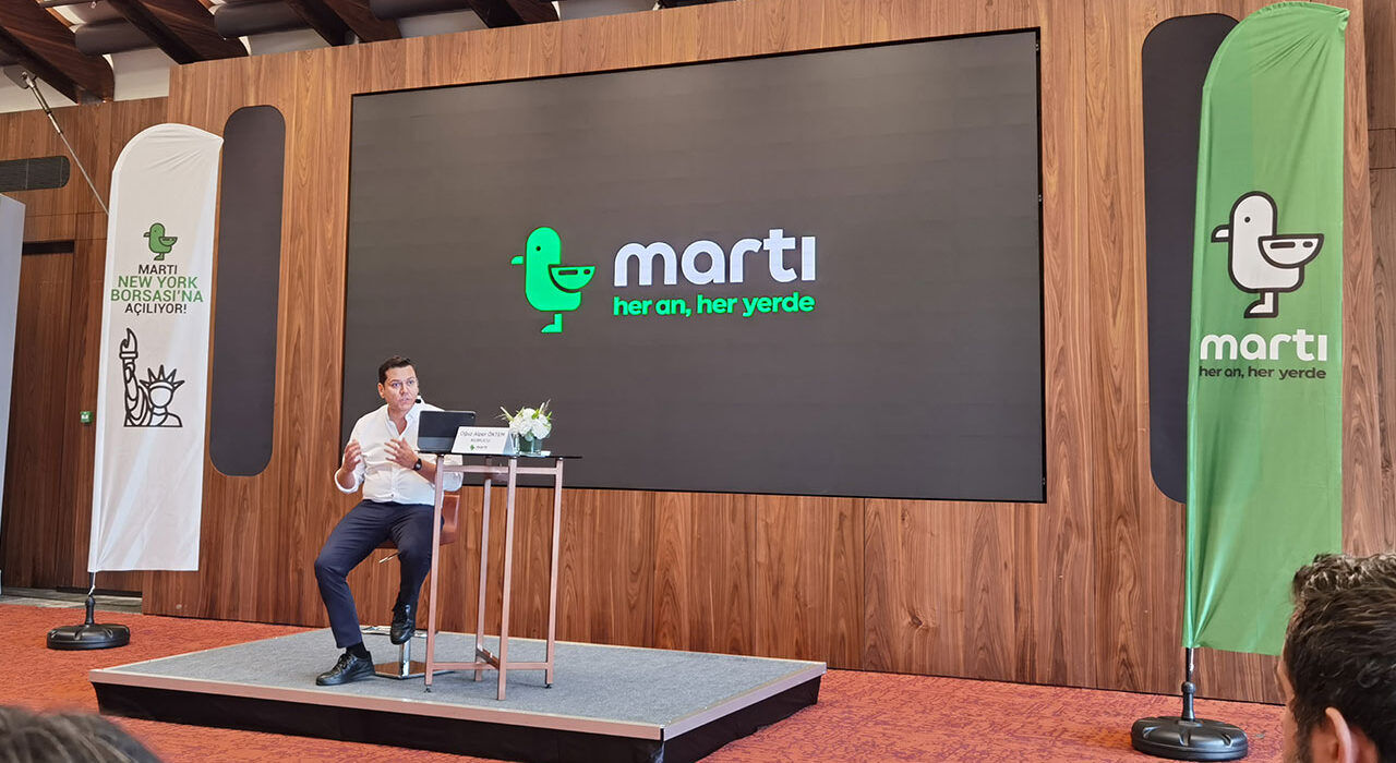 Martı’nın sahibi Oğuz Alper Öktem kimdir, nereli ve kaç yaşında? Martı TAG mahkeme kararı sonrası gündeme geldi! - 4. Resim