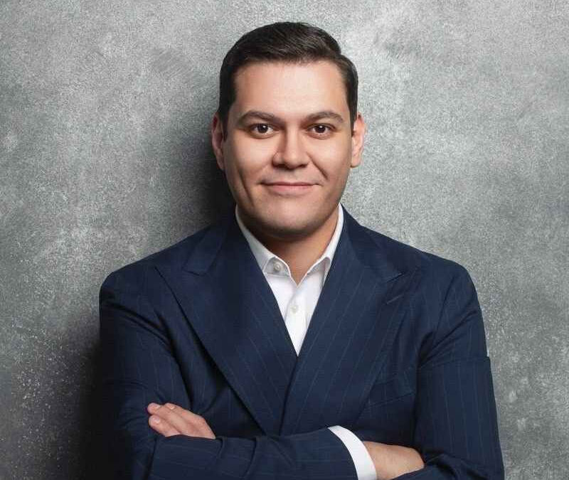 Martı’nın sahibi Oğuz Alper Öktem kimdir, nereli ve kaç yaşında? Martı TAG mahkeme kararı sonrası gündeme geldi! - 1. Resim