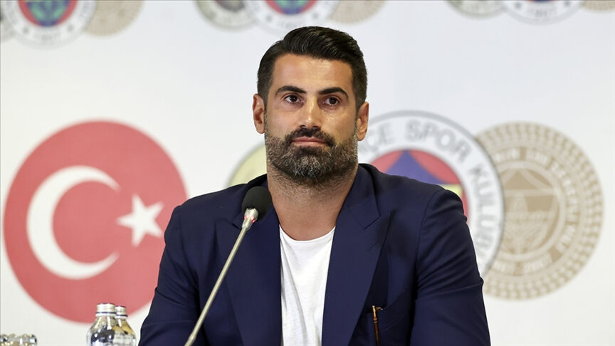 Süper Lig'de Volkan Demirel sürprizi! Eski takım arkadaşının yerine mi geliyor? Süper Lig'de Volkan Demirel sürprizi! Eski takım arkadaşının yerine mi geliyor? - 1. Resim