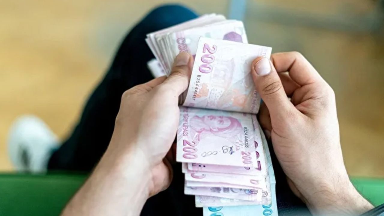 600 bin işçi bekliyor! Hükümetin ikinci zam teklifi belli oldu 600 bin işçi bekliyor! Hükümetin ikinci zam teklifi belli oldu
