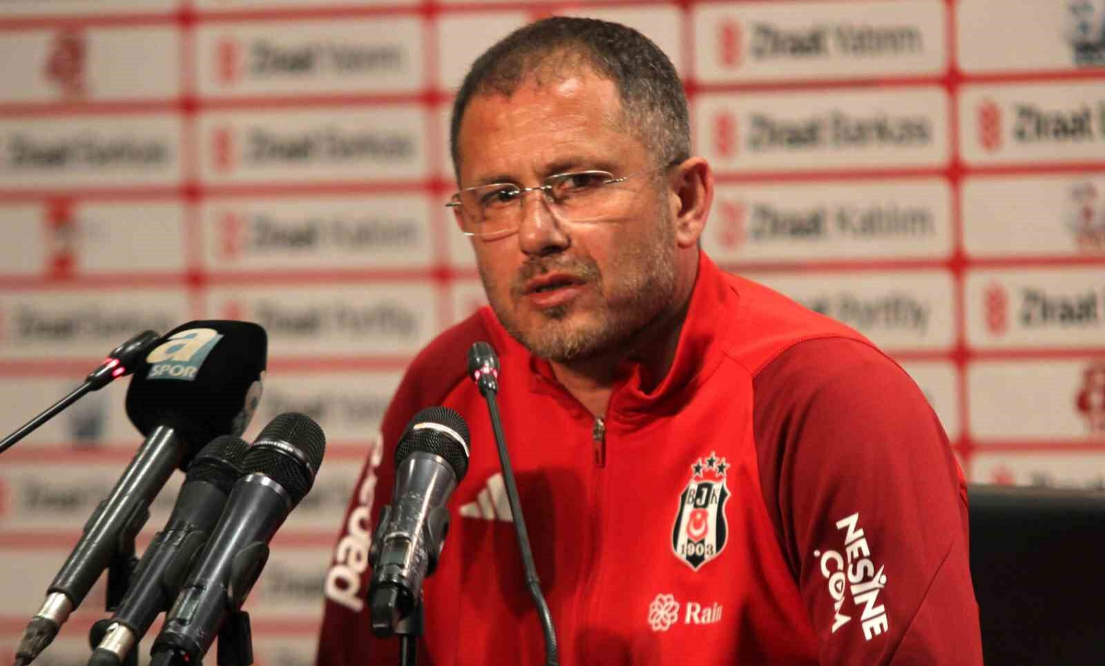 Antrenör Serdar Topraktepe'nin acı günü! Aldığı haberle yıkıldı - 1. Resim