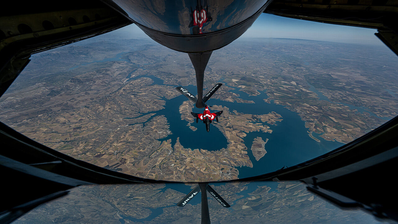 Asenalar Filo, gök vatandaki en büyük desteğimiz! F-16 deposunu 3 dakikada dolduruyor - 2. Resim
