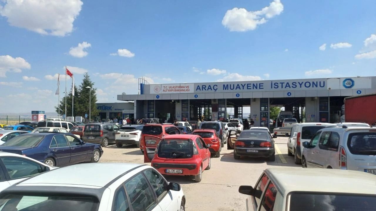 Bir devrin sonu: Türkiye’de araç muayene istasyonları tamamen değişiyor Bir devrin sonu: Türkiye’de araç muayene istasyonları tamamen değişiyor