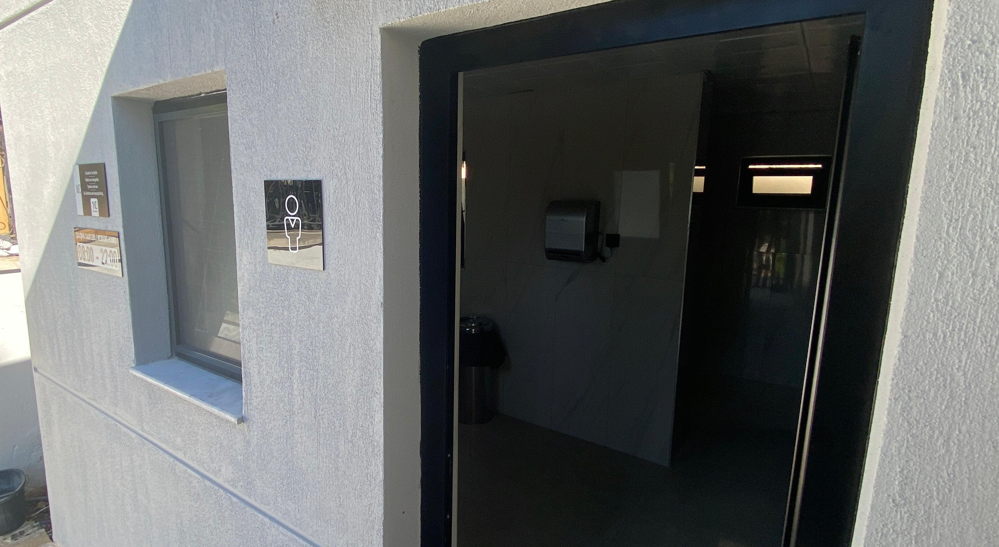 Burası Türkiye! Tuvalete girmek için euro veriyorlar, sosyal medyada gündem oldu Burası Türkiye! Tuvalete girmek için euro veriyorlar, sosyal medyada gündem oldu - 1. Resim