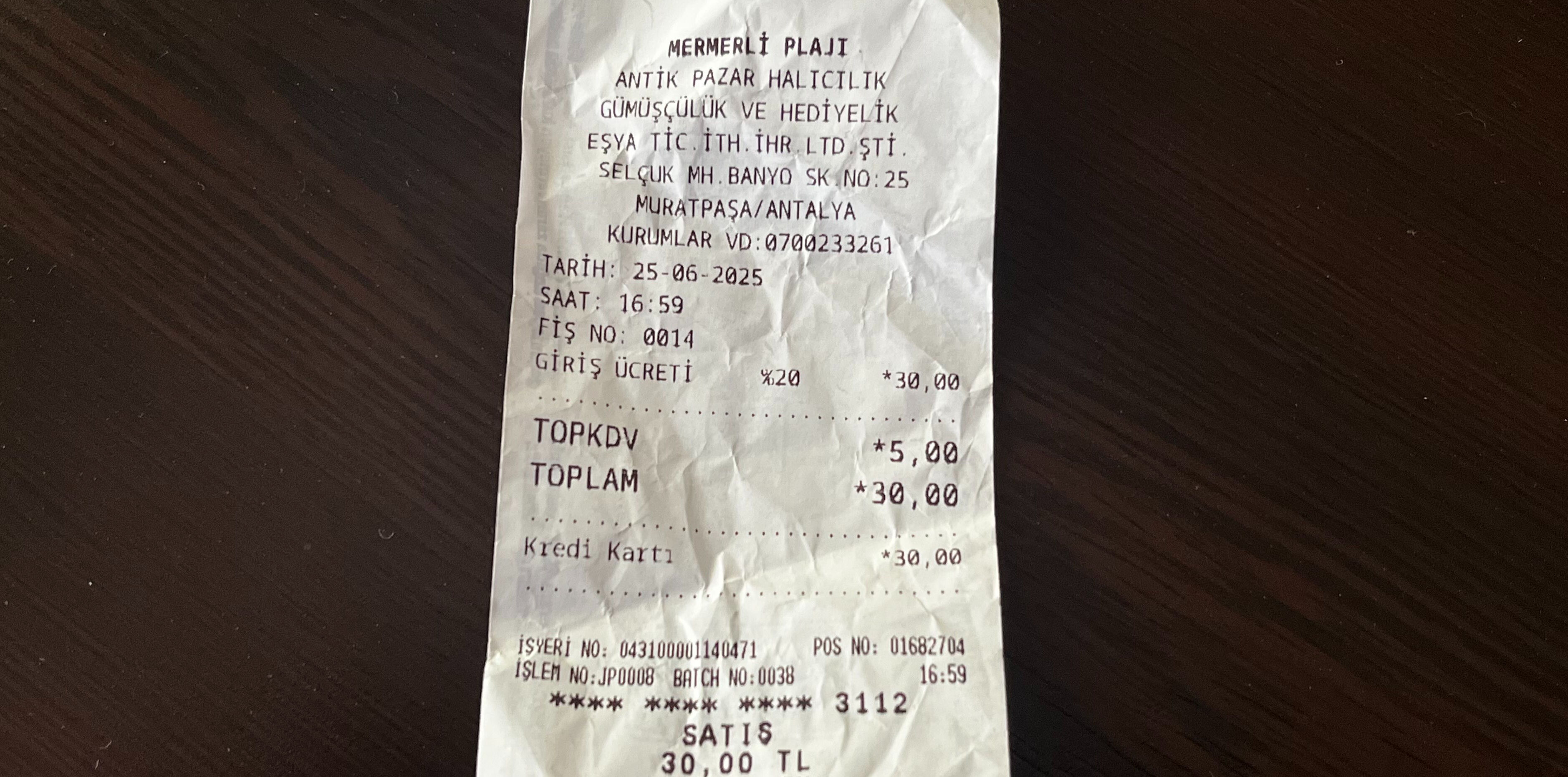 Burası Türkiye! Tuvalete girmek için euro veriyorlar, sosyal medyada gündem oldu Burası Türkiye! Tuvalete girmek için euro veriyorlar, sosyal medyada gündem oldu - 2. Resim