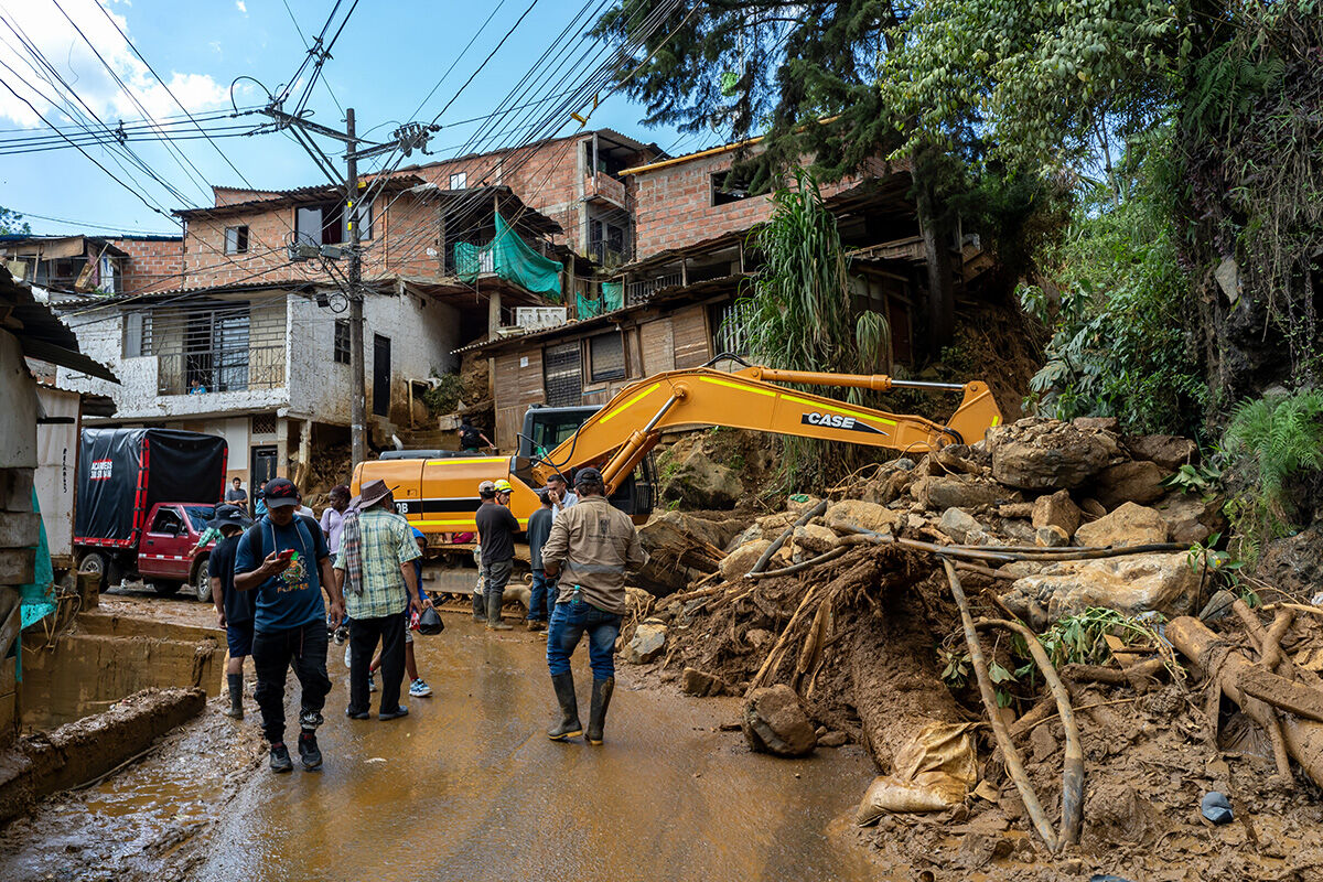 Kolombiya'daki toprak kaymasında ölü sayısı 16'ya yükseldi! Çok sayıda kayıp var... - 1. Resim