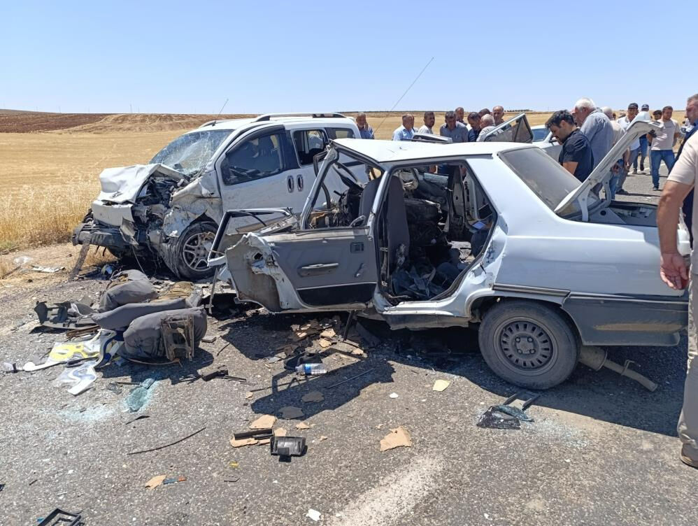Adıyaman'da katliam gibi kaza! Çok sayıda ölü ve yaralı var - 3. Resim