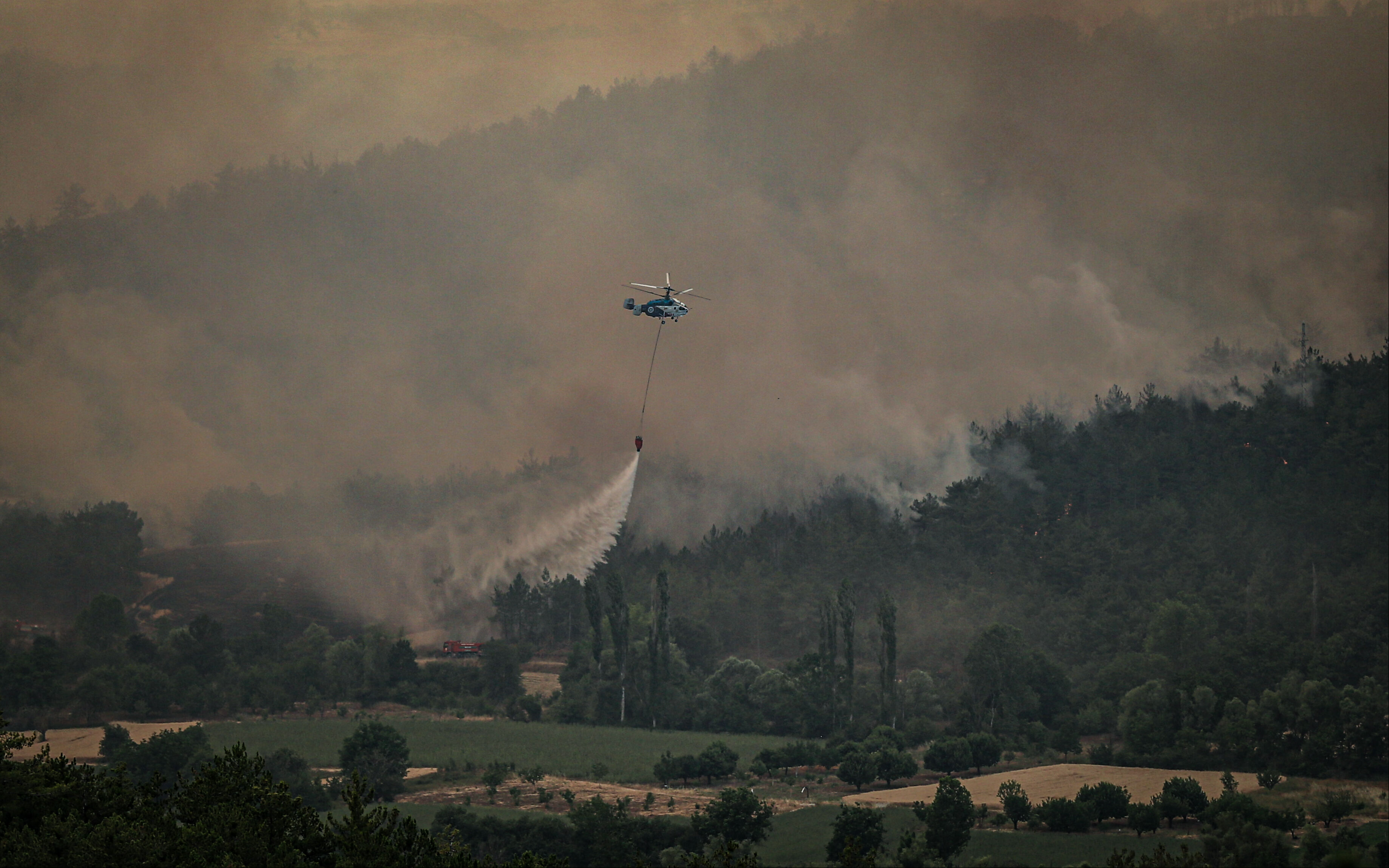 Ciğerlerimiz yanıyor! Bakan Yumaklı son durumu paylaştı: 113 yangının 6'sı devam ediyor, 3'ü riskli - 2. Resim