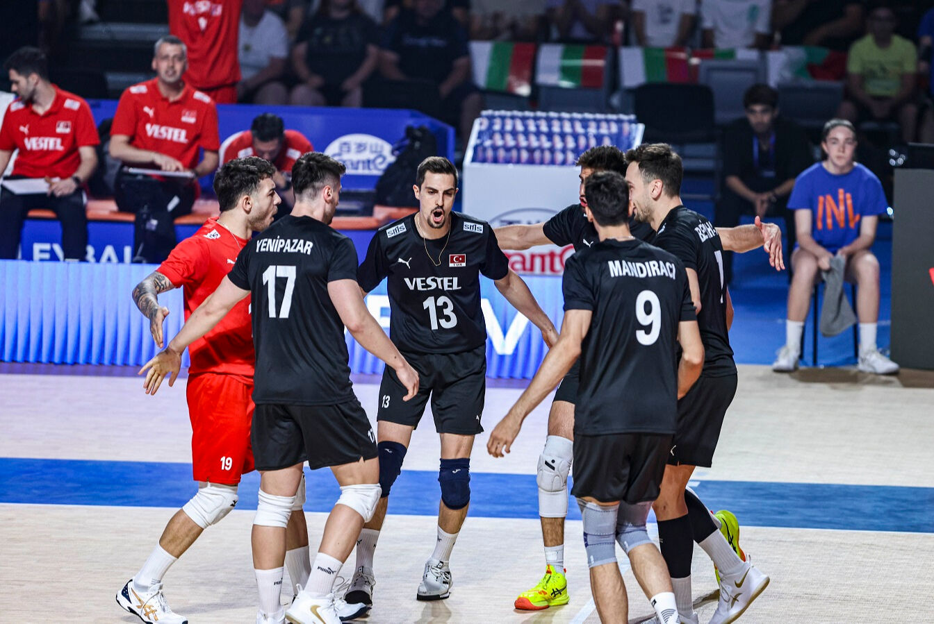 Filenin Efeleri Bulgaristan'ı set vermeden geçti! - 1. Resim