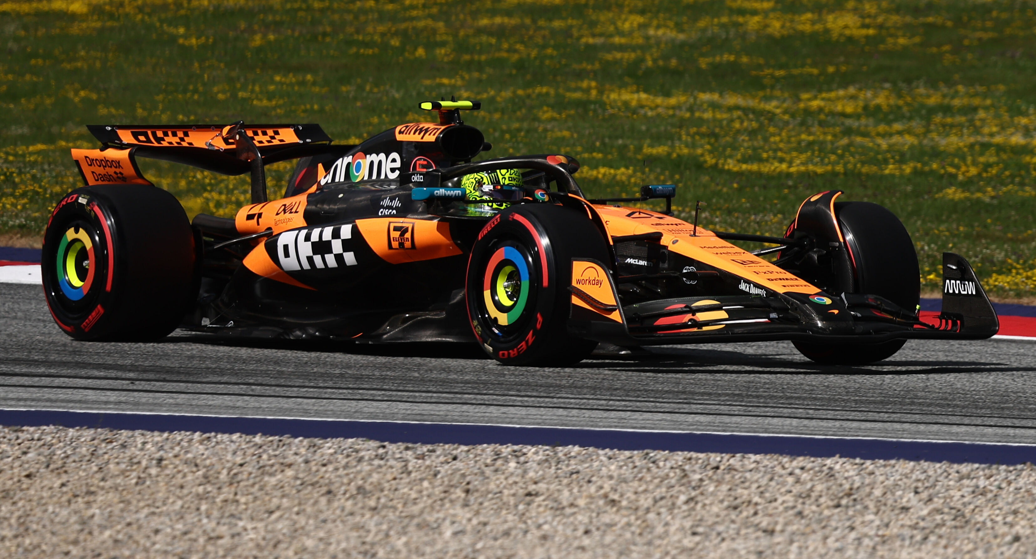 Formula 1 Avusturya Prix'sinde pole pozisyonu Lando Norris'in - 1. Resim