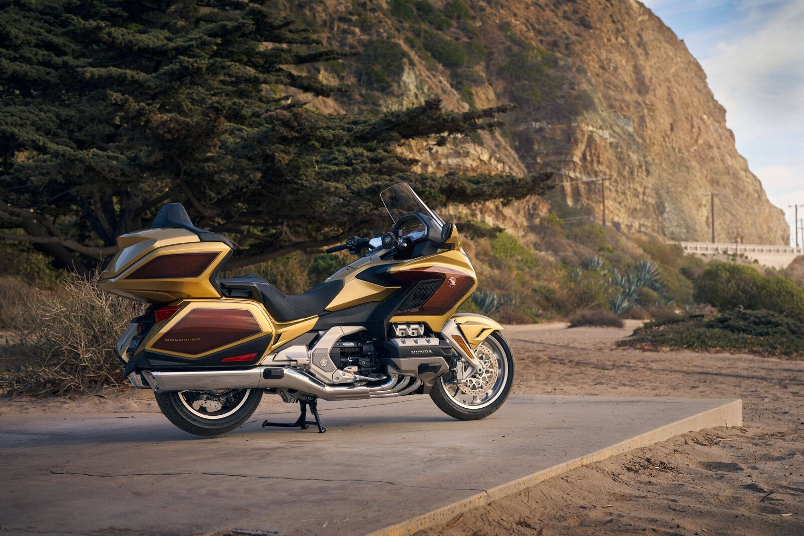 Honda Gold Wing’in 50’nci yıla özel versiyonu Türkiye’de - 1. Resim