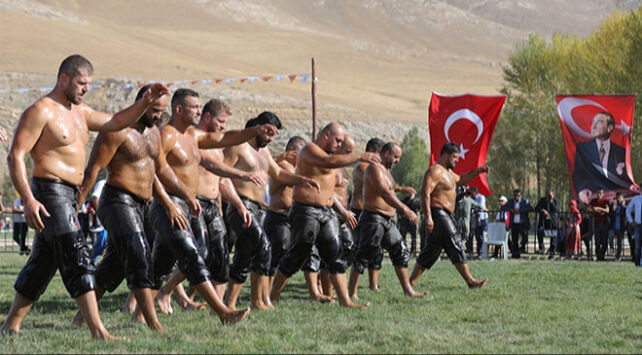 Kırkpınar yağlı güreşleri ne zaman, Başpehlivanlık ödülü ne kadar? Katılacak pehlivanların isimleri belli oldu - 2. Resim