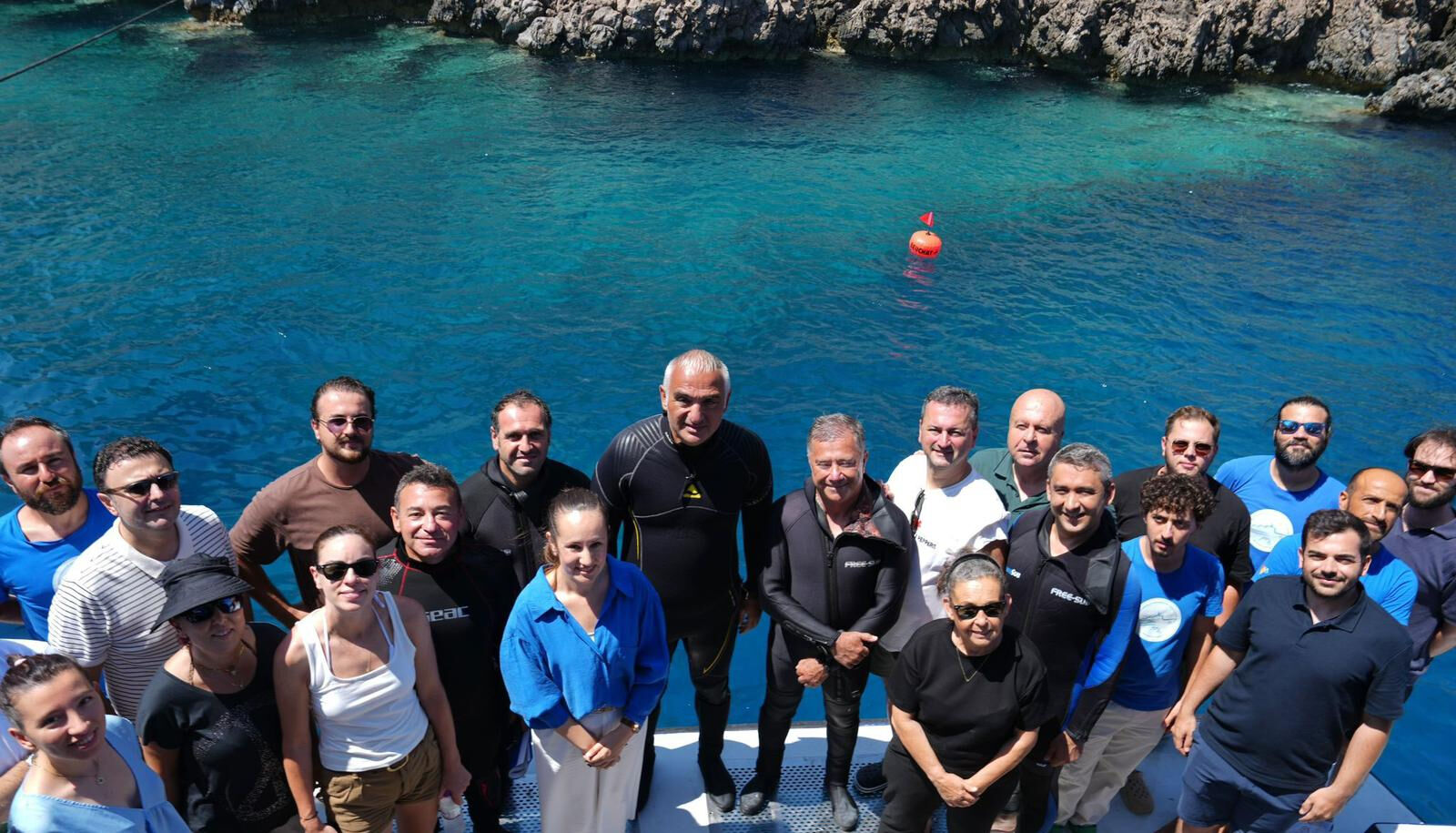 Seramik Batığı'nda tarihe yolculuk: Bakan Ersoy su altındaki kazı çalışmalarını yerinde inceledi - 6. Resim