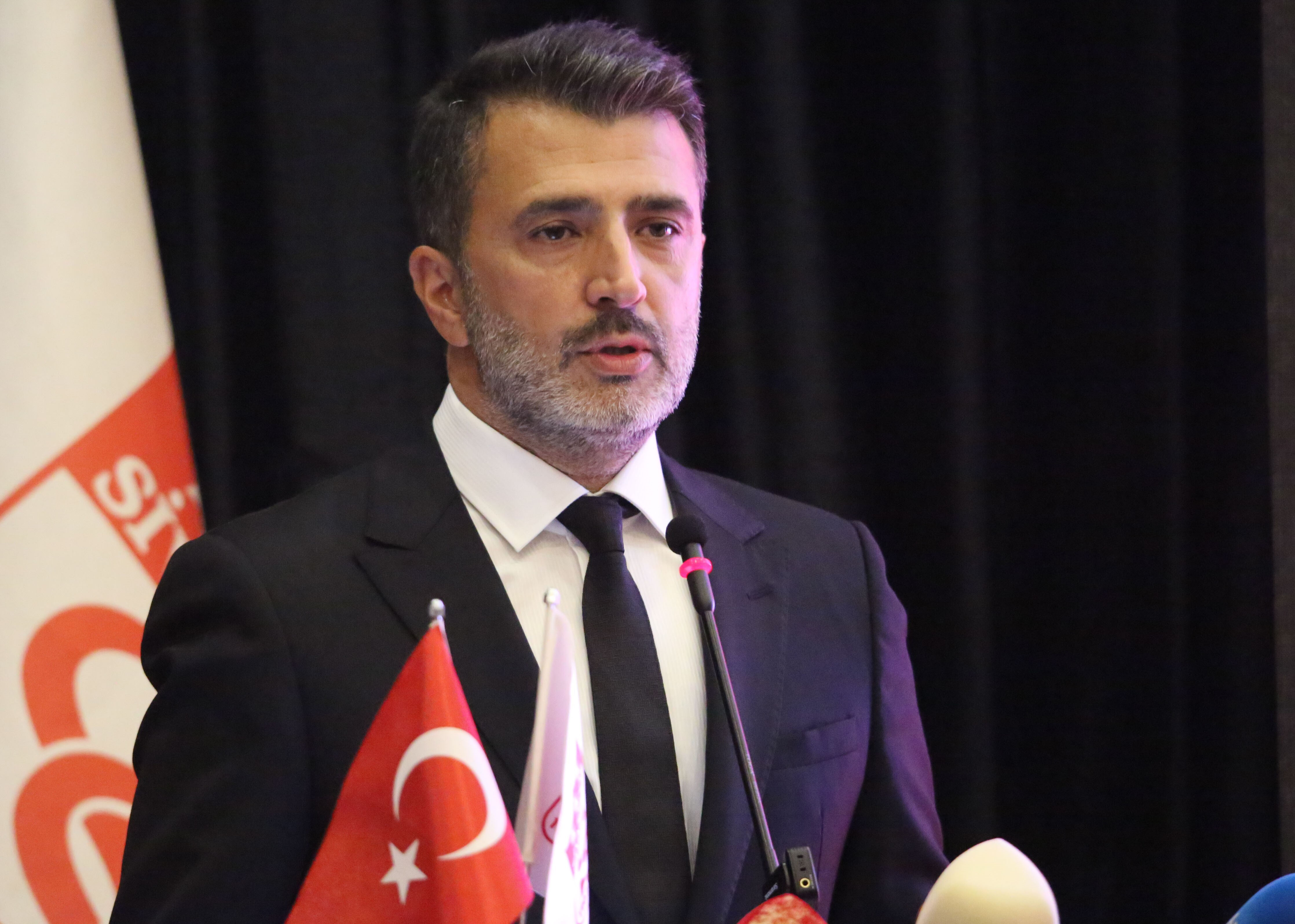 Sivasspor'un yeni başkanı Gökhan Karagöl oldu - 1. Resim