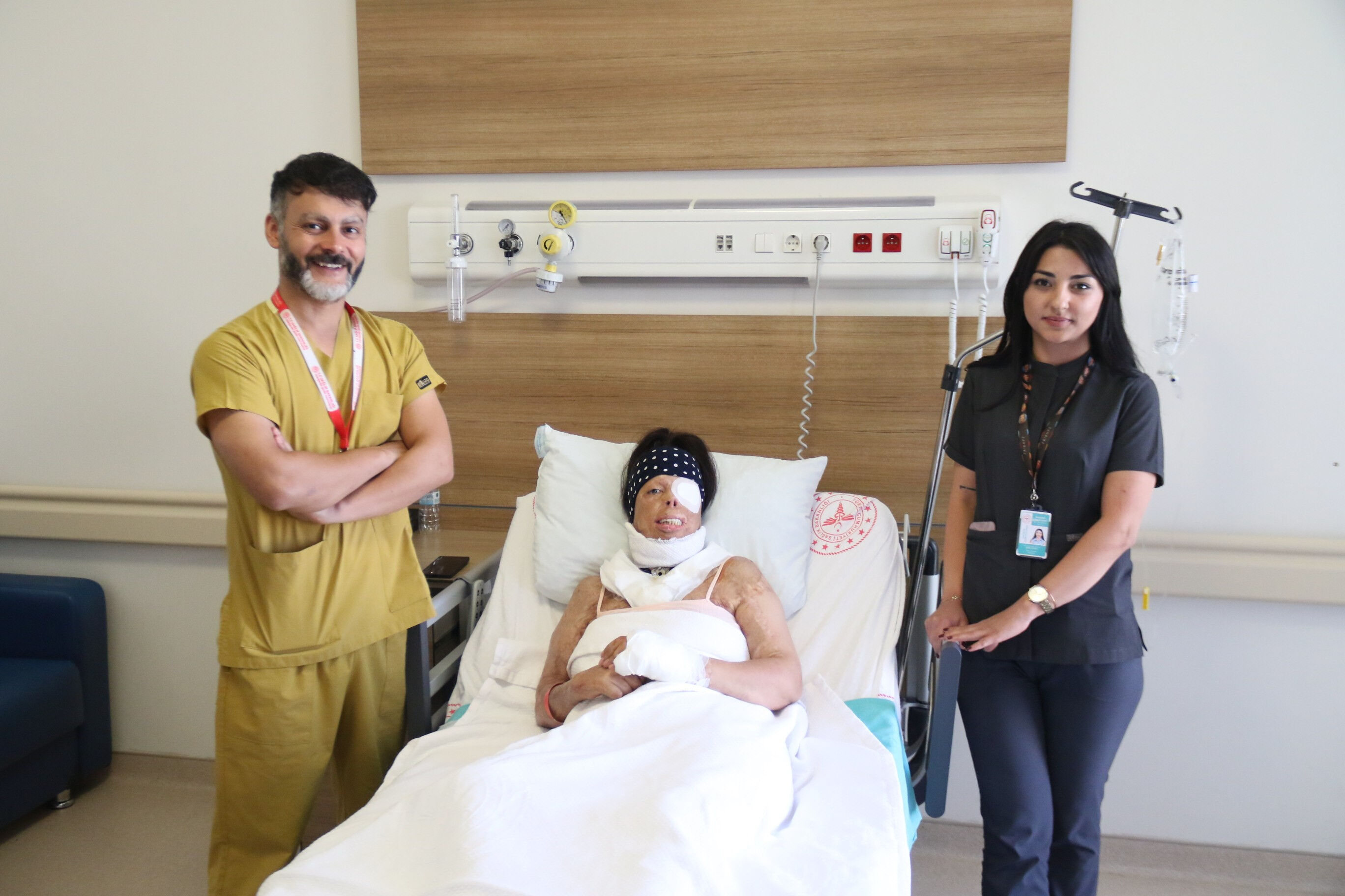 Uyurken yüzüne kezzap atıldı! Gözü akan, kıkırdakları eriyen kadının hayatı kabusa döndü - 4. Resim