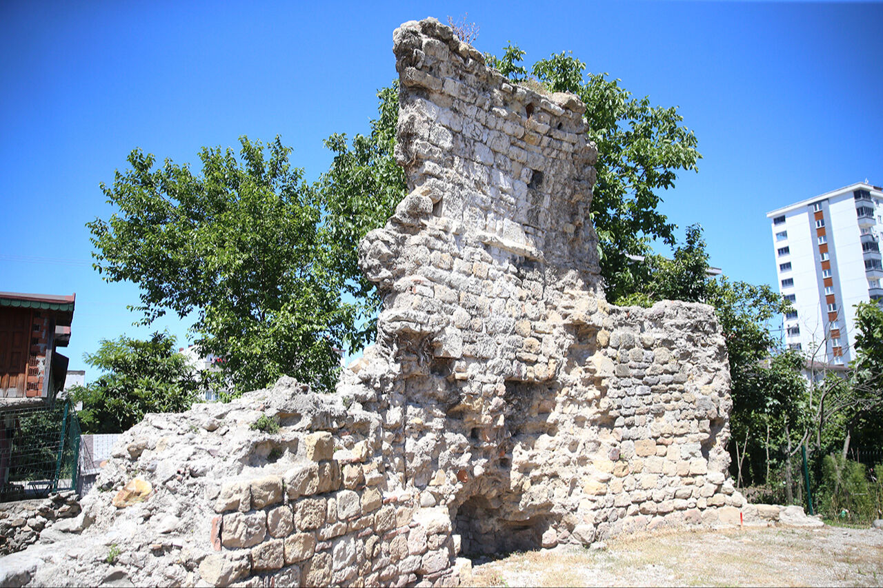 Yol çalışmasında bulunmuş, semboller ortaya çıkmıştı: Dünyada bu özelliğe sahip çok az sayıda yapı var! - 8. Resim