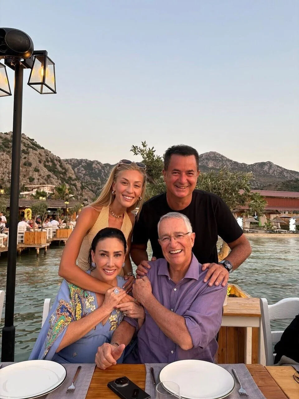 Acun Ilıcalı'nın 8 yıllık sırrı ortaya çıktı! Her yaz Türkiye’ye geliyor - 3. Resim