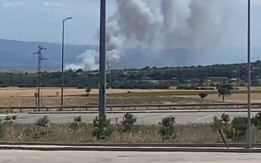 Çanakkale'de yangın! Ekipler müdahale ediyor - 1. Resim