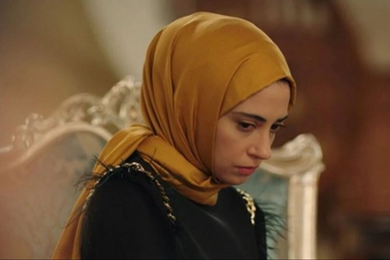 Ceren Karakoç'un bölüm başı aldığı ücret ortaya çıktı! - 1. Resim