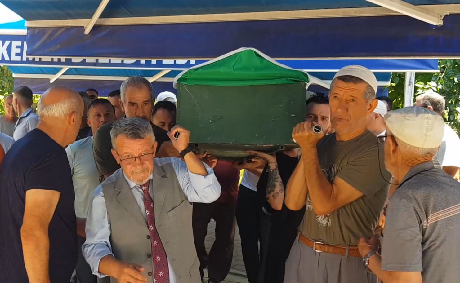 Evlat dehşeti! Kabusu gerçek oldu: 