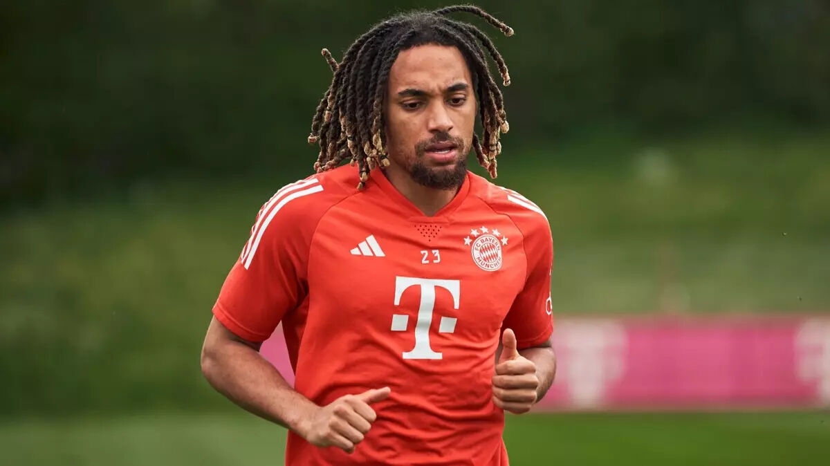 Galatasaray'a Sacha Boey şoku! Juventus transfer yarışına dahil oldu - 1. Resim