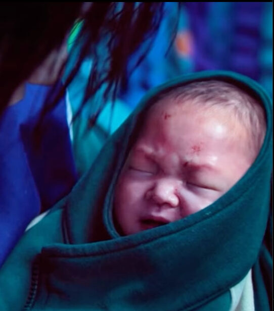 Squid Game 3.sezonda 222 ölüyor mu? Hamile Jun-hee ve bebeği için spoiler verildi - 2. Resim