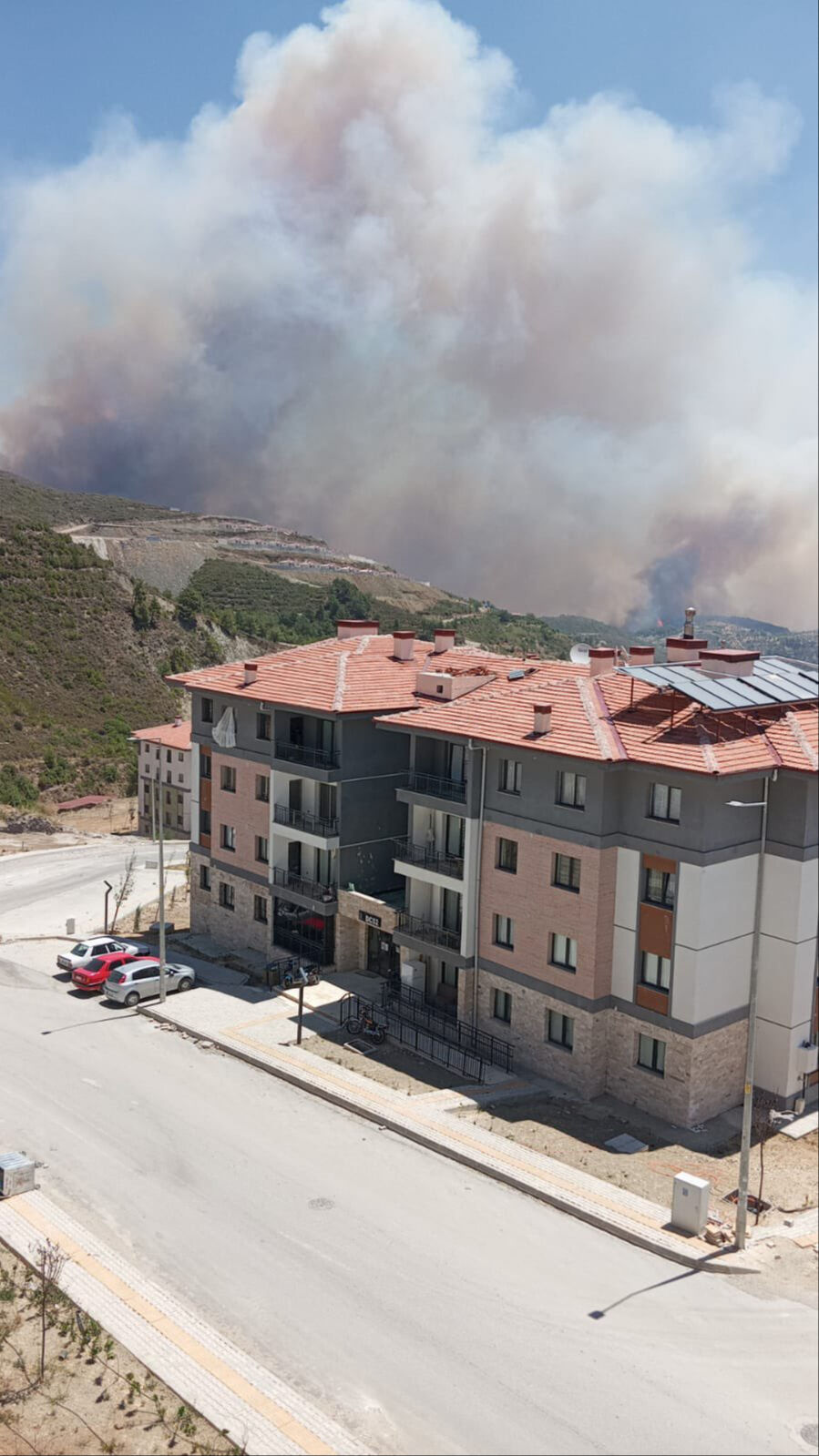 Antakya orman yangını söndü mü? 30 Haziran 2025 Hatay Antakya orman yangınında son durum araştırılıyor - 1. Resim